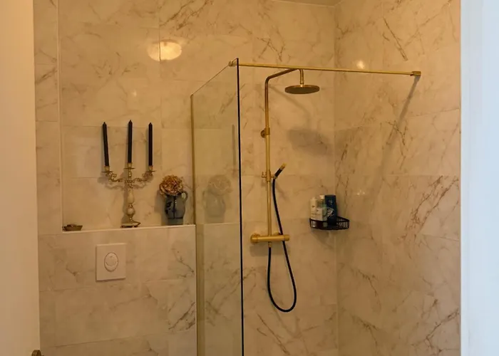 B&B Comfortable Stylish In Centre Of - 3*