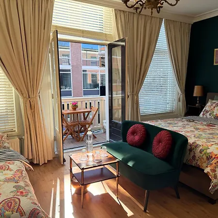 Comfortable Stylish In Centre Of - Bed and breakfast La Haya